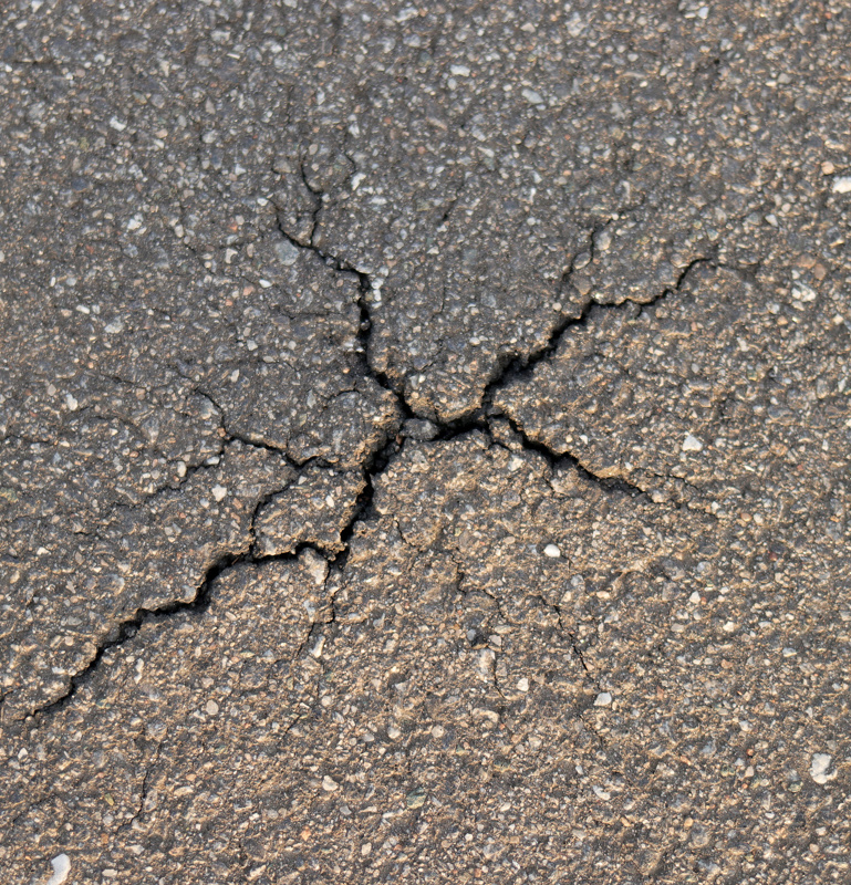 Bitumen Straße Riss im Asphalt